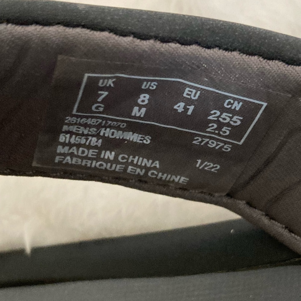 Clarks | NWOT Mens Wesley Post Tac System Sandals - Picture 6 of 6